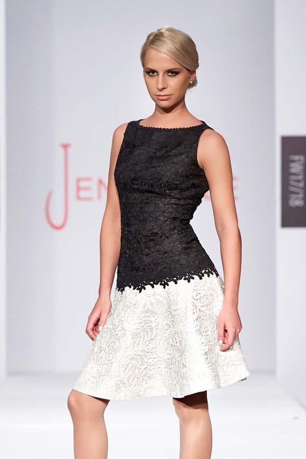 Жени Стил с дизайнер Евгения Живкова представя колекция Фантазия есен-зима 2018/2019